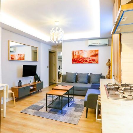 Delightful Flat 500 M To Uskudar Ferry Station Apartamento Istambul Exterior foto